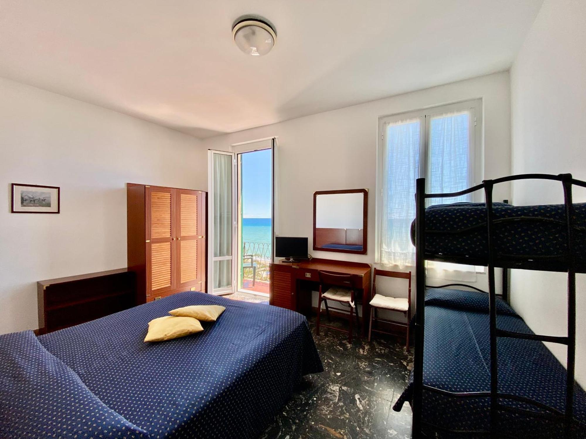 Hotel Gambone Finale Ligure Exteriér fotografie