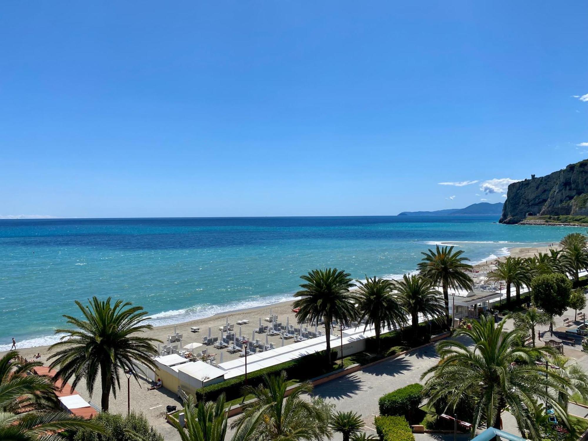 Hotel Gambone Finale Ligure Exteriér fotografie