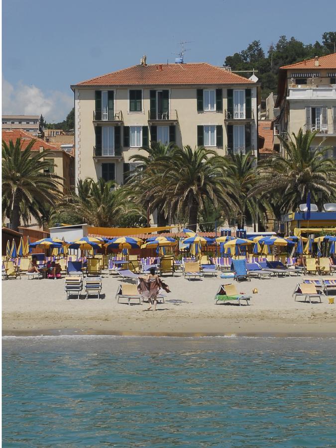 Hotel Gambone Finale Ligure Exteriér fotografie